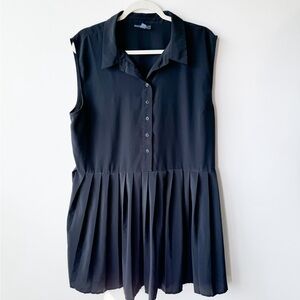 XL ModCloth Black Pleated Sleeveless Dress